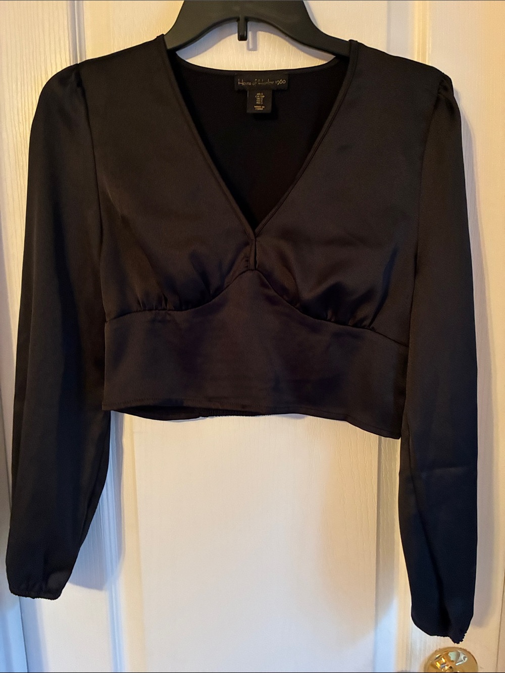 House of Harlow 1960 Black Satin Crop Top Long Sleeve S